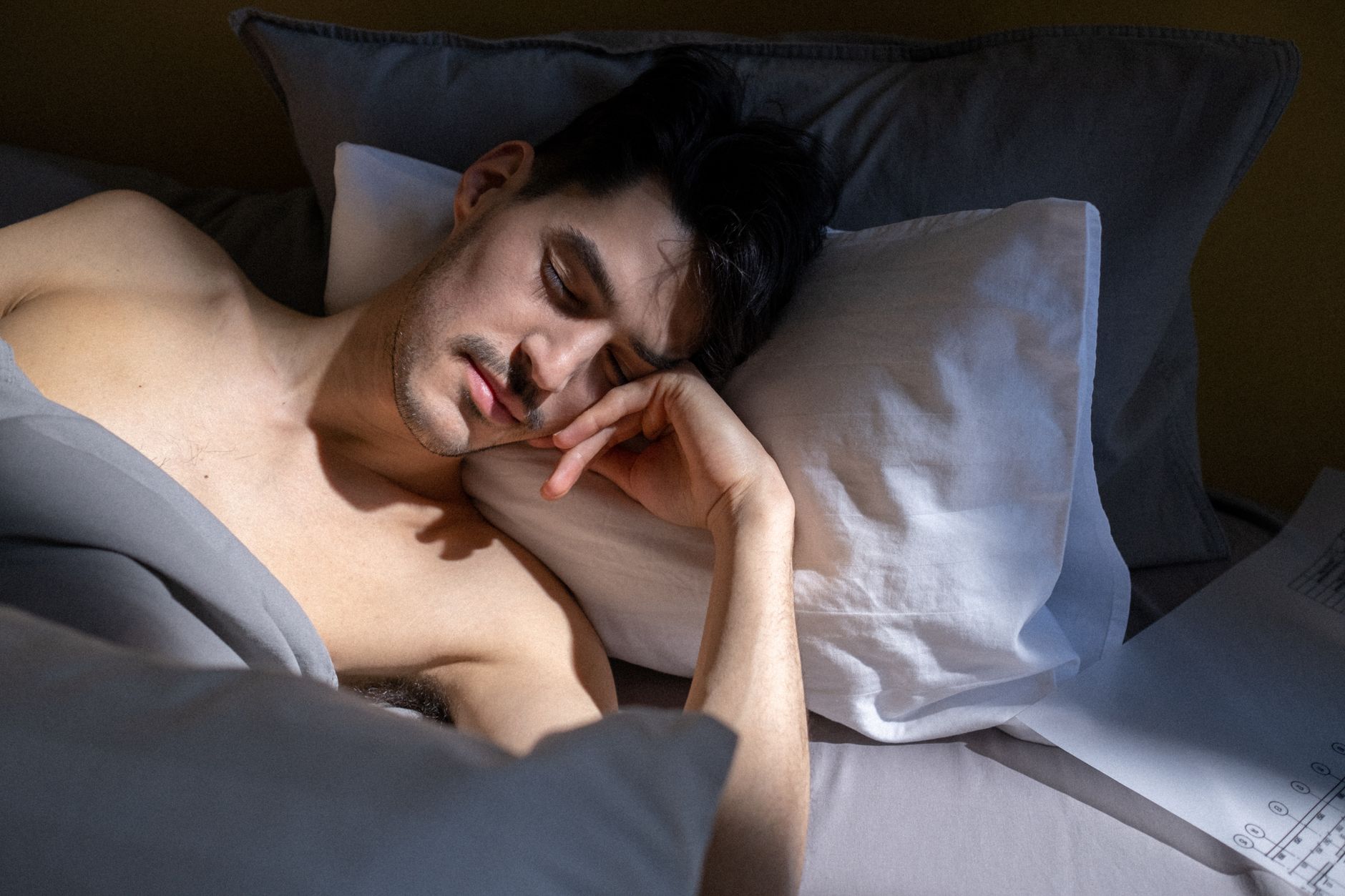 Eight Sleep Review Reddit: What Real Users Say in 2026